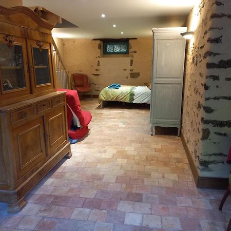 Chambre D'Hotes A Proximite Du Circuit Des 24H Ruaudin Buitenkant foto